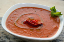 Cream of Roasted Pepper and Tomato Soup