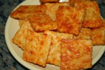 Garlic Asiago Cheddar Cheese Crackers