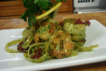pesto pasta with shrimp and scallops